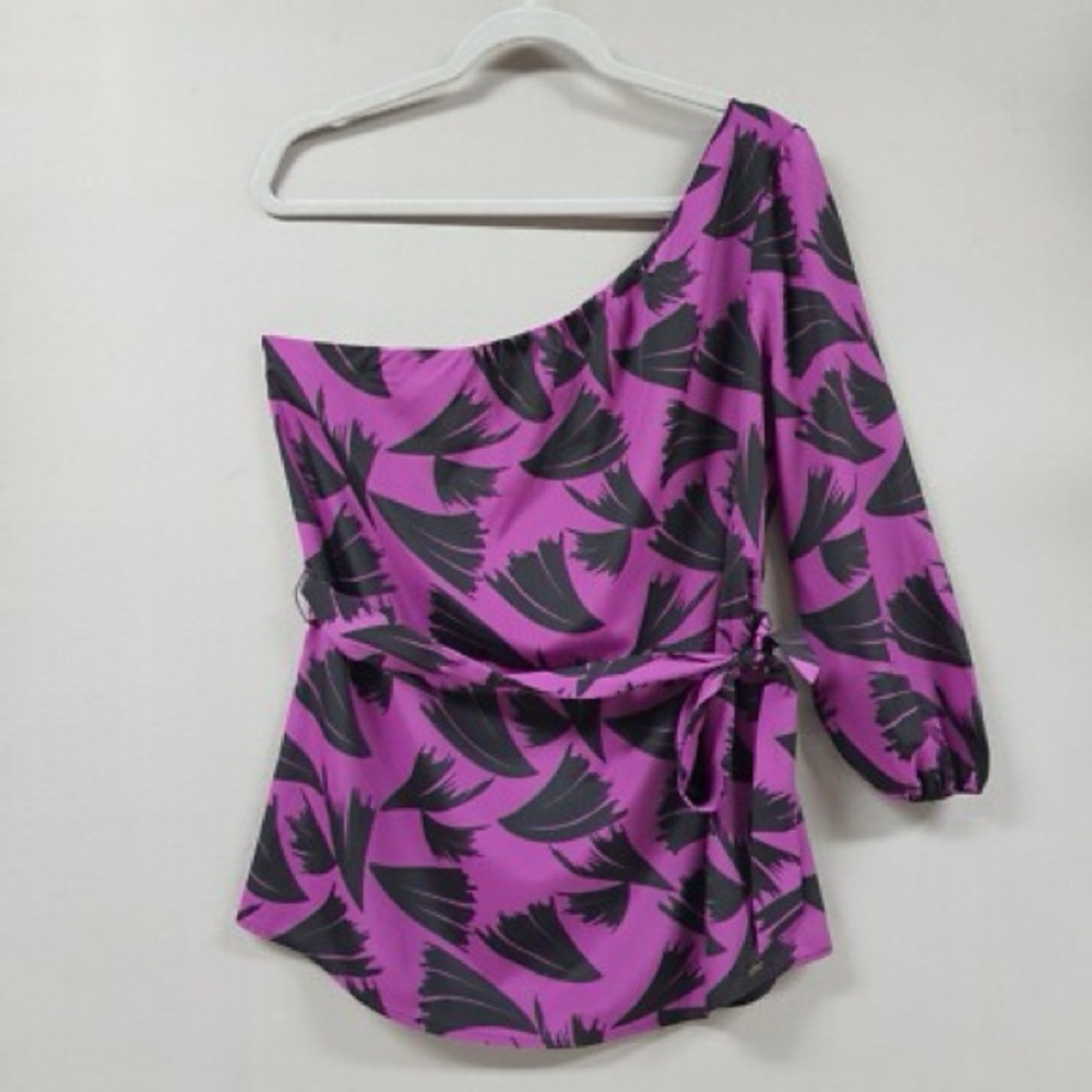 NWOT Guess Purple Black Print One Shoulder Belted Blouse Top Shirt Small S‎
